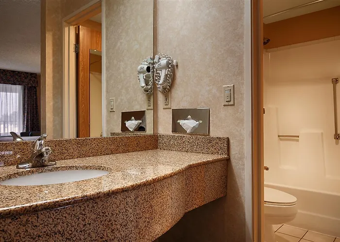 Hotel Quality North I-17 3*