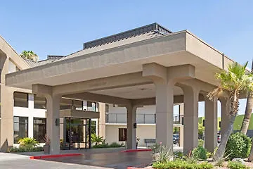 Quality North I-17 Hotel